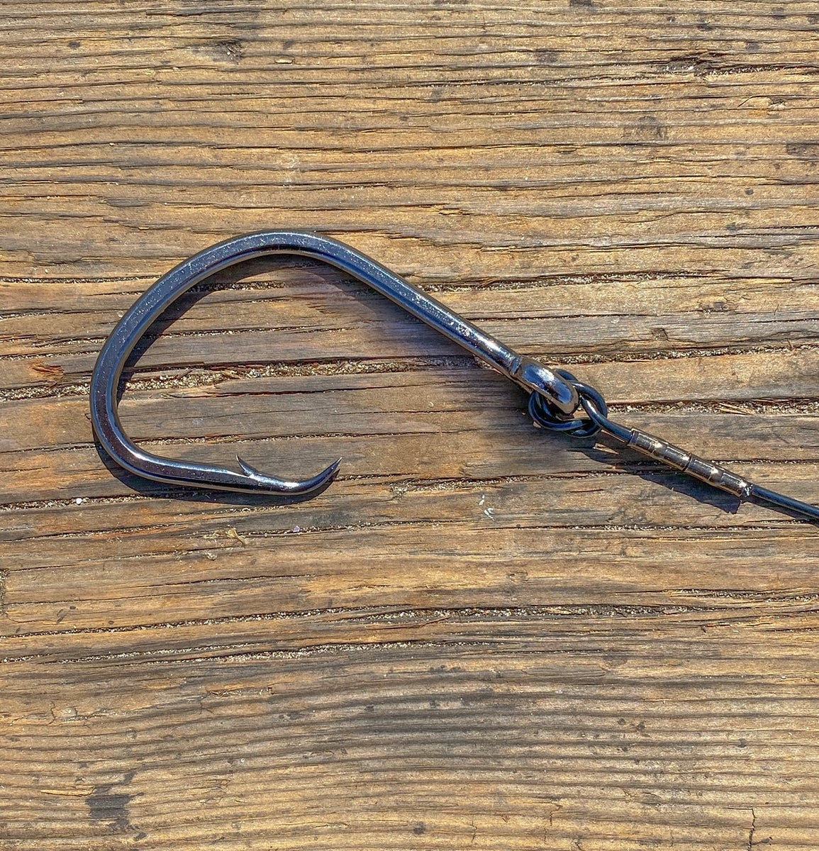 Shark Fishing Leader Review: Float, Rattle and Cable Leaders (Tackle  Tuesday #1) 
